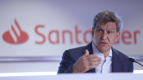 El consejero delegado del Banco Santander, José Antonio Álvarez, durante la rueda de prensa para presentar los resultados del tercer trimestre de 2022. EFE/Juan Carlos Hidalgo El consejero delegado del Banco Santander, José Antonio Álvarez, durante la rueda de prensa para presentar los resultados del tercer trimestre de 2022. EFE/Juan Carlos Hidalgo