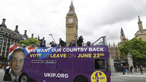 Un autobús en apoyo a la opción de que Reino Unido abandone la UE. REUTERS/Stefan Wermuth Un autobús en apoyo a la opción de que Reino Unido abandone la UE. REUTERS/Stefan Wermuth