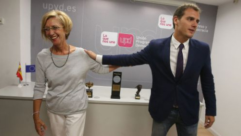 Rosa Díez (UPyD) y Albert Rivera (Ciudadanos), juntos, en una imagen de archivo. EFE Rosa Díez (UPyD) y Albert Rivera (Ciudadanos), juntos, en una imagen de archivo. EFE