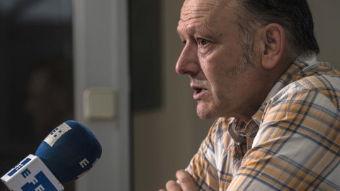 El secretario general de Podemos Euskadi, Roberto Uriarte, durante la entrevista con Efe en la que ha analizado la situación política e institucional en el País Vasco tras los comicios forales y municipales, y las expectativas del partido d