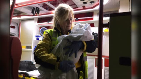 Abandonan a un bebé de tres dÃas a las puertas de una iglesia en Madrid Abandonan a un bebé de tres dÃas a las puertas de una iglesia en Madrid