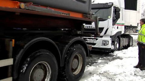La nieve causa estragos en Navarra La nieve causa estragos en Navarra
