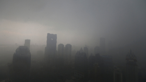 La ciudad de Bankok en Tailandia vista durante las lluvias del monzón. REUTERS/Jorge Silva