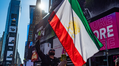 Manifestantes en Times Square Mahsa Amini Manifestantes en Times Square Mahsa Amini