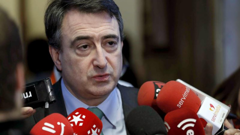 El portavoz del PNV, Aitor Esteban. / CHEMA MOYA (EFE) El portavoz del PNV, Aitor Esteban. / CHEMA MOYA (EFE)