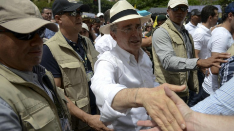 Álvaro Uribe durante una manifestación en Cali el pasado mes de agosto. - AFP Álvaro Uribe durante una manifestación en Cali el pasado mes de agosto. - AFP