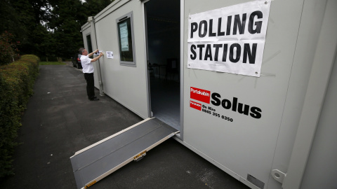 En Reino Unido existen centros de votación portátiles. Este en Heald Green, Stockport, Londres