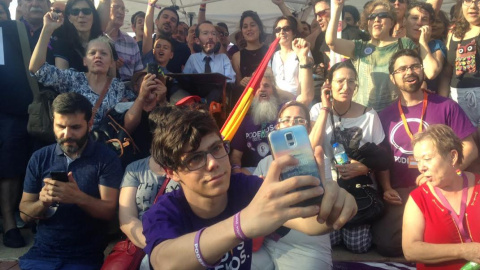 Echenique en un selie en Leganés Echenique en un selie en Leganés