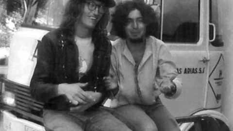 Edi Clavo (derecha), en el I Certamen Rock Ciudad de Torrelavega (1976), donde actuaron Lole y Manuel, Companyia Elèctrica Dharma, Iceberg, Triana o Bloque.