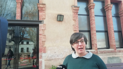 Mireia Boya Busquet durante la rueda de prensa comunicando que la CUP no concurrirá a las elecciones europeas. Mireia Boya Busquet durante la rueda de prensa comunicando que la CUP no concurrirá a las elecciones europeas.