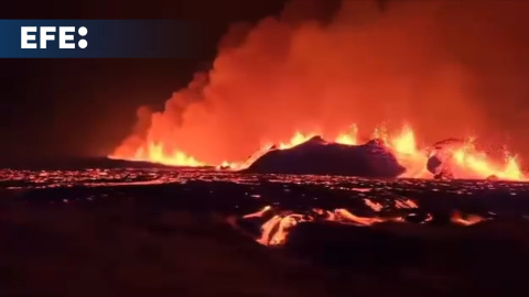 Volcán hace erupción al noreste de la ciudad islandesa de Grindavík Volcán hace erupción al noreste de la ciudad islandesa de Grindavík