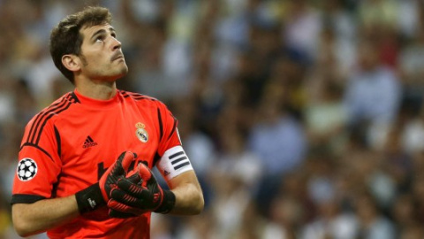 Casillas, durante un partido con el Real Madrid. Casillas, durante un partido con el Real Madrid.