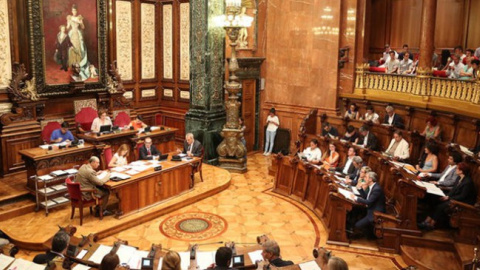 Una sesión plenaria en el Ayuntamiento de Barcelona. Una sesión plenaria en el Ayuntamiento de Barcelona.