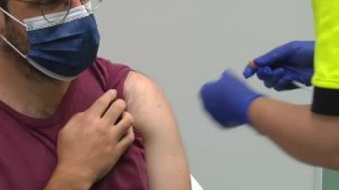 La vacunación continúa acelerándose a un ritmo cada vez más alto