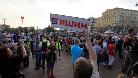 31/08/2019 - Cientos de personas se manifiestan en Moscú para exigir elecciones libres. / REUTERS - TATYANA MAKEYEVA 31/08/2019 - Cientos de personas se manifiestan en Moscú para exigir elecciones libres. / REUTERS - TATYANA MAKEYEVA
