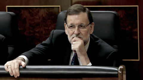 El presidente del Gobierno, Mariano Rajoy, durante el pleno del Congreso sobre Grecia. / BALLESTERO (EFE) El presidente del Gobierno, Mariano Rajoy, durante el pleno del Congreso sobre Grecia. / BALLESTERO (EFE)