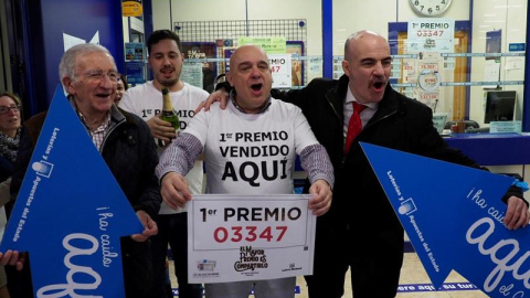 El premio Gordo de la Lotería de Navidad ha repartido 88 millones de euros en una administración de un centro comercial de Cuenca. /EFE El premio Gordo de la Lotería de Navidad ha repartido 88 millones de euros en una administración de un centro comercial de Cuenca. /EFE