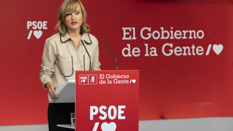 La portavoz de la CEF y ministra de Educación y FP, Pilar Alegría, ofrece una rueda de prensa en la sede del PSOE en Ferraz. La portavoz de la CEF y ministra de Educación y FP, Pilar Alegría, ofrece una rueda de prensa en la sede del PSOE en Ferraz.