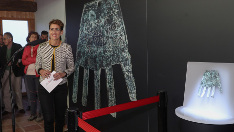 La Presidenta Chivite, en el Palacio de Góngora, donde se ha presentado el hallazgo. La Presidenta Chivite, en el Palacio de Góngora, donde se ha presentado el hallazgo.