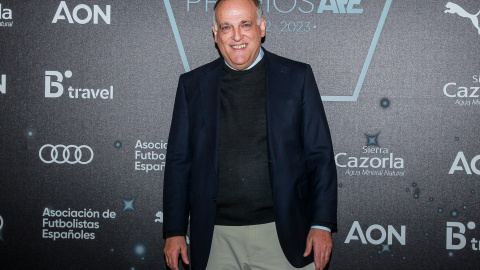 El presidente de LaLiga, Javier Tebas, posa durante los premios de la AFE en el Real Casino de Madrid el 6 de noviembre de 2023. El presidente de LaLiga, Javier Tebas, posa durante los premios de la AFE en el Real Casino de Madrid el 6 de noviembre de 2023.