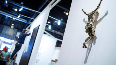 Obra 'Punish' del español Carlos Aires, perteneciente a la galería ADN.- EFE