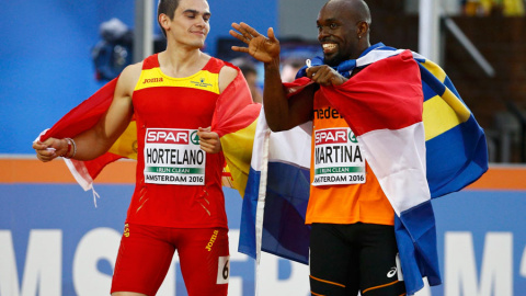 Bruno Hortelano y Churandy Martina, tras la final. REUTERS/Michael Kooren Bruno Hortelano y Churandy Martina, tras la final. REUTERS/Michael Kooren
