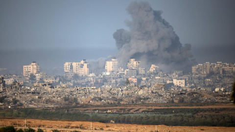 Una nueva explosión ha sacudido este jueves 23 de noviembre de 2023 el norte de Gaza, justo antes de que se inicie la tregua humanitaria. Una nueva explosión ha sacudido este jueves 23 de noviembre de 2023 el norte de Gaza, justo antes de que se inicie la tregua humanitaria.