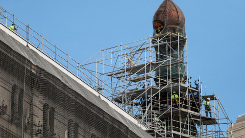 Las obras del llamado Proyecto Canalejas, en la antigua sede del banco Banesto, en el centro de Madrid, promovido por OHL. REUTERS/Paul Hanna Las obras del llamado Proyecto Canalejas, en la antigua sede del banco Banesto, en el centro de Madrid, promovido por OHL. REUTERS/Paul Hanna
