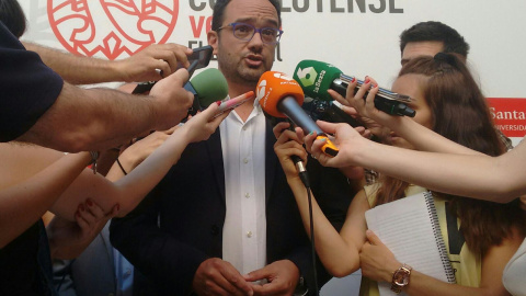 Antonio Hernando, portavoz del Partido Socialista, este lunes en los Cursos de Verano de la Complutense/Ricardo Jimeno Antonio Hernando, portavoz del Partido Socialista, este lunes en los Cursos de Verano de la Complutense/Ricardo Jimeno