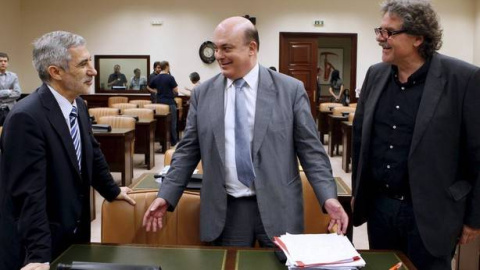 Llamazares (Izquierda Plural), Olabarria (PNV) y Tardá (ERC), en una imagen de archivo. (EFE) Llamazares (Izquierda Plural), Olabarria (PNV) y Tardá (ERC), en una imagen de archivo. (EFE)