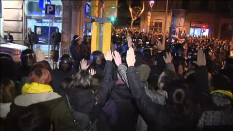 Los Mossos intervienen en los aledaños del Palau de la Música Los Mossos intervienen en los aledaños del Palau de la Música