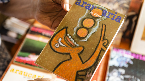 Un ejemplar de la revista Araucaria, del exilio chileno. IGNACIO IZQUIERDO Un ejemplar de la revista Araucaria, del exilio chileno. IGNACIO IZQUIERDO