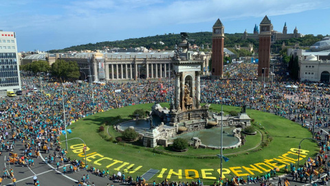 La plaça Espanya vista des de l'Hotel Catalònia una estona abans de l'inici de la manifestació de la Diada d'enguany. MARIÀ DE DELÀS
