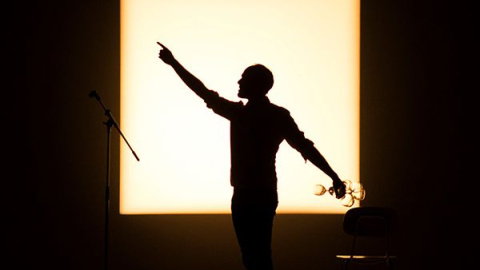 Diego Anido, en la obra 'El dios del pop'. Diego Anido, en la obra 'El dios del pop'.