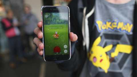 La aplicación de realidad aumentada 'Pokémon Go' llega a Japón asociada a McDonald's.- David Moir/EFE La aplicación de realidad aumentada 'Pokémon Go' llega a Japón asociada a McDonald's.- David Moir/EFE