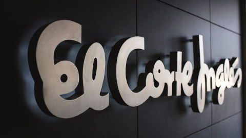 El logo de El Corte Inglés, en uno de sus establecimientos. El logo de El Corte Inglés, en uno de sus establecimientos.