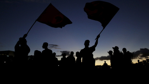 Protesta en Brasil contra el proceso de destitución contra Dilma Rousseff, en Brasilia. REUTERS/Ueslei Marcelino