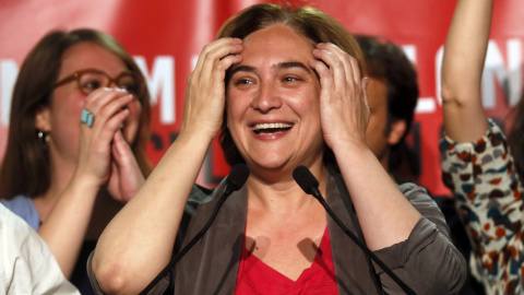Ada Colau, tras conocerse su victoria electoral. ALBERT GEA / REUTERS