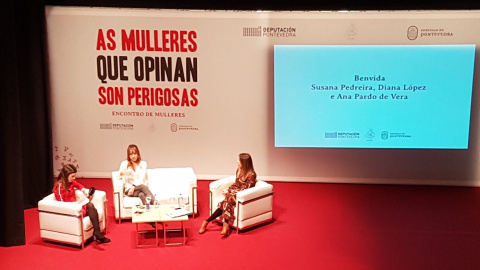 Visión del acto 'As mulleres que opinan son perigosas' Visión del acto 'As mulleres que opinan son perigosas'