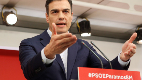 El secretario general del PSOE, Pedro Sánchez, durante la rueda en rueda de prensa tras la reunión de la permanente del partido en la sede de Ferraz.EFE/Víctor Lerena El secretario general del PSOE, Pedro Sánchez, durante la rueda en rueda de prensa tras la reunión de la permanente del partido en la sede de Ferraz.EFE/Víctor Lerena
