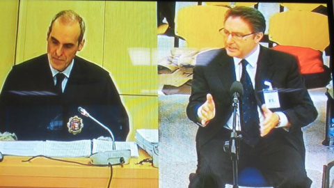 El presidente de Afinsa, Juan Antonio Cano Cánovas, durante la tercera jornada de su declaración ante la Audiencia Nacional. EUROPA PRESS El presidente de Afinsa, Juan Antonio Cano Cánovas, durante la tercera jornada de su declaración ante la Audiencia Nacional. EUROPA PRESS