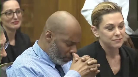 Lamar Johnson recupera su libertad tras 28 años en la cárcel por un crimen que no cometió Lamar Johnson recupera su libertad tras 28 años en la cárcel por un crimen que no cometió