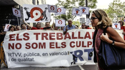 La también exdirectora de Ràdio 9, Nuria Romeral, a su llegada a los juzgados de Paterna EFE/ JUAN CARLOS CÁRDENAS EFE La también exdirectora de Ràdio 9, Nuria Romeral, a su llegada a los juzgados de Paterna EFE/ JUAN CARLOS CÁRDENAS EFE