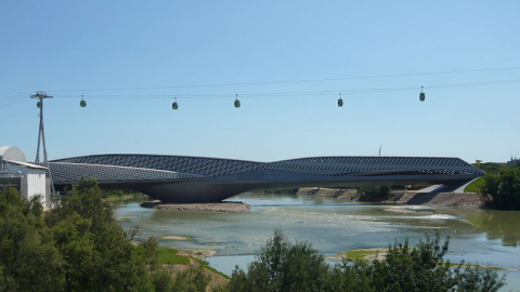 18/09/2019 - Pabellón y puente Expo 2008, Zaragoza / WIKIPEDIA 18/09/2019 - Pabellón y puente Expo 2008, Zaragoza / WIKIPEDIA