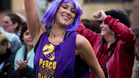 Manifestación feminista en Barcelona. / ENRIC FONTCUBERTA (EFE)