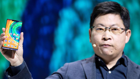 Presentación del nuevo teléfono móvil Huawei Mate 30 Pro en Munich. / EFE Presentación del nuevo teléfono móvil Huawei Mate 30 Pro en Munich. / EFE