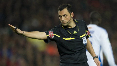 El ábitro Fernando Teixeira Vitienes. EFE El ábitro Fernando Teixeira Vitienes. EFE