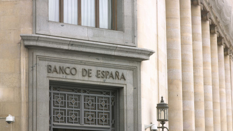 Fachada de la sede del Banco de España en Zaragoza. Fachada de la sede del Banco de España en Zaragoza.
