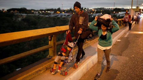 Migrantes procedentes de Honduras se dirigen hacia Estados Unidos. / REUTERS - LUIS ECHEVARRÍA Migrantes procedentes de Honduras se dirigen hacia Estados Unidos. / REUTERS - LUIS ECHEVARRÍA