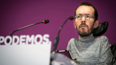 Pablo Echenique, secretario de Organización de Podemos, en una rueda de prensa. (LUCA PIERGIOVANNI | EFE) Pablo Echenique, secretario de Organización de Podemos, en una rueda de prensa. (LUCA PIERGIOVANNI | EFE)